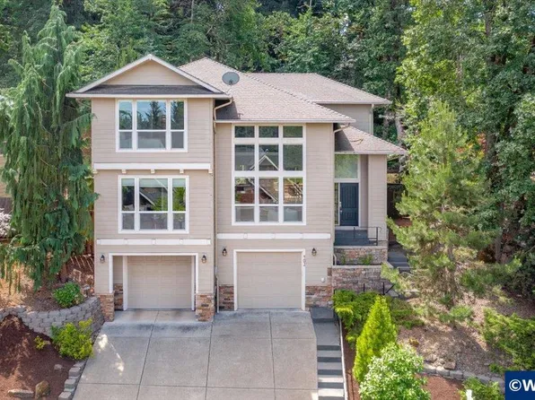 402 La Cresta Dr SE, Salem, OR 97306