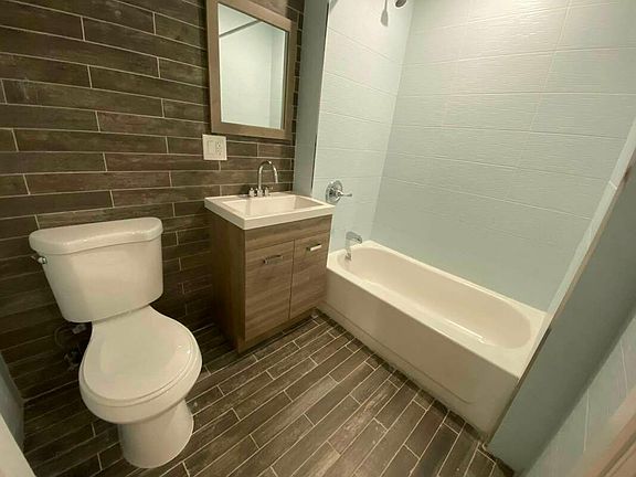 5th image of 2513 Bedford Ave #1F