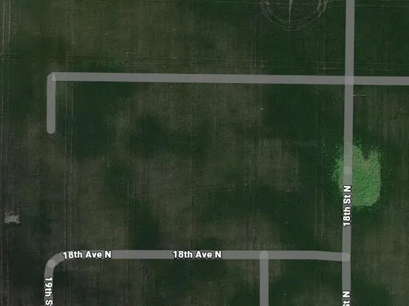 1770 19th St N, Wahpeton, ND 58075