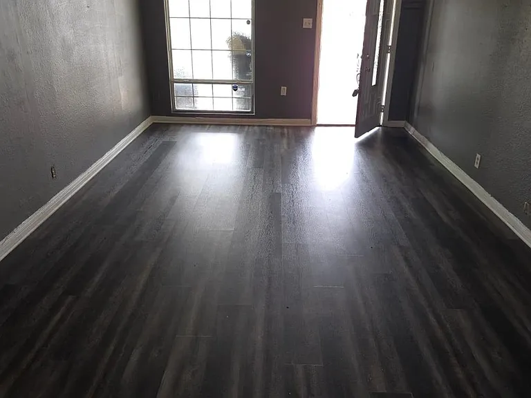 8214 Barkley St — Photo 2