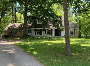 5312 Russell St, Midland, MI 48640