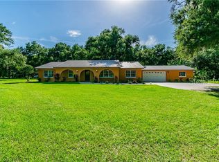 9709 Bryant Rd, Lithia, FL 33547