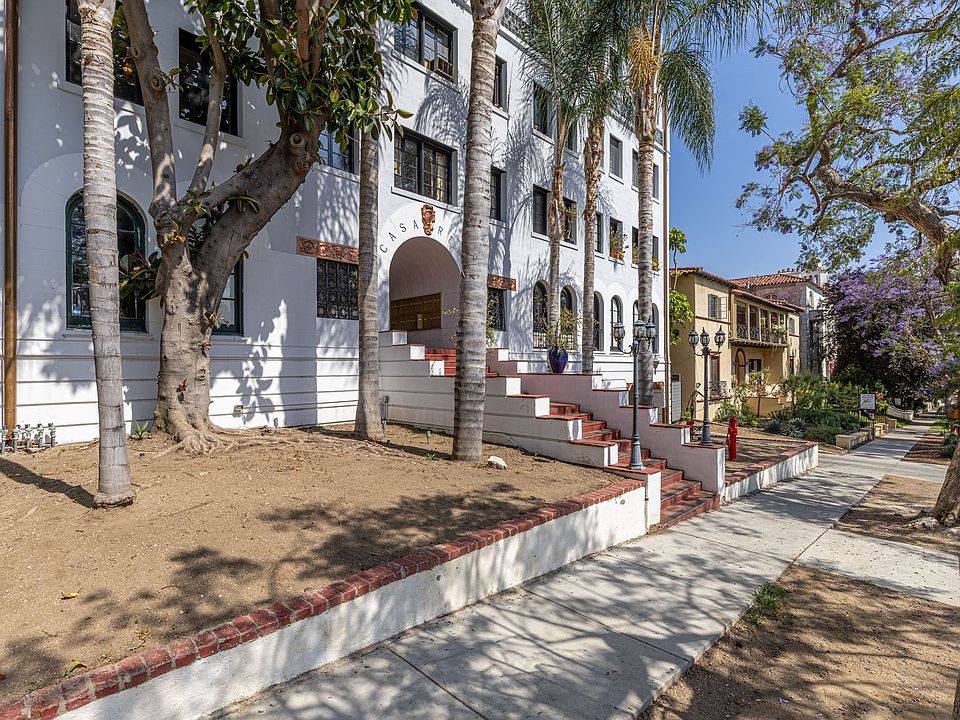 Building Photo 5