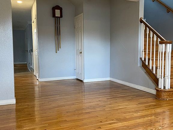 2nd image of 3530 W 117th St