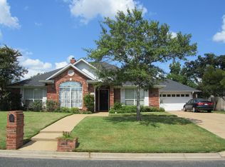 3503 Nottingham Dr, College Station, TX 77845