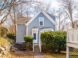 50-52 Cottage St #3, Newton, MA 02464
