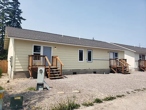690-710 Swan Mountain Vlg Photo 1