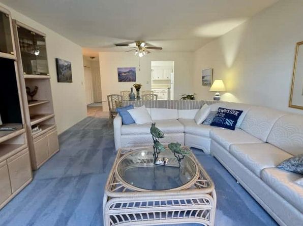 701 Poinsettia Rd APT 326