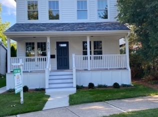 6047 Crain St, Morton Grove, IL 60053