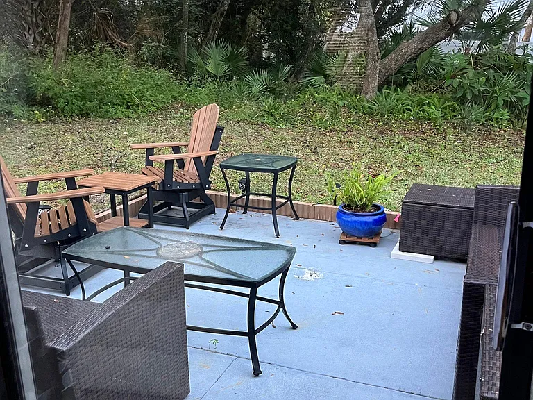 4901 Sandcastle Cir — Photo 15