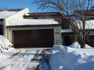 10812 Larimore Ave, Omaha, NE 68164