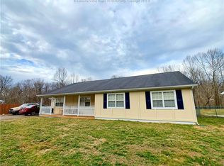 86 Sitting Bull Dr, Saint Albans, WV 25177