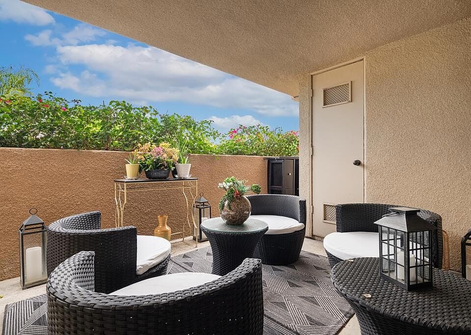 1st image of 222 N Calle El Segundo APT 561