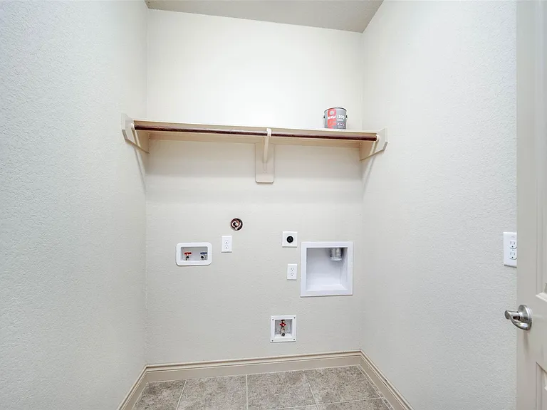24111 Valencia Ridge Ln — Photo 13