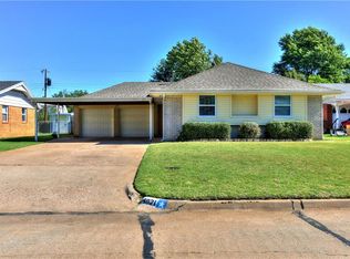 4821 Woodview Dr, Del City, OK 73115