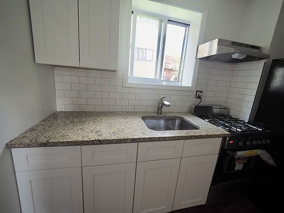2nd image of 2311 Broadway #2F