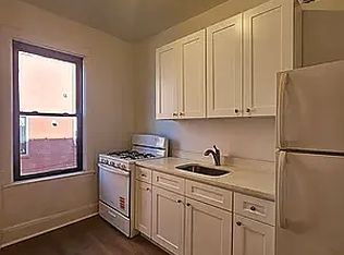 30-58 14th St #1B, Astoria, NY 11102