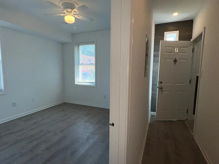 1646 F St NE #2 — Photo 6