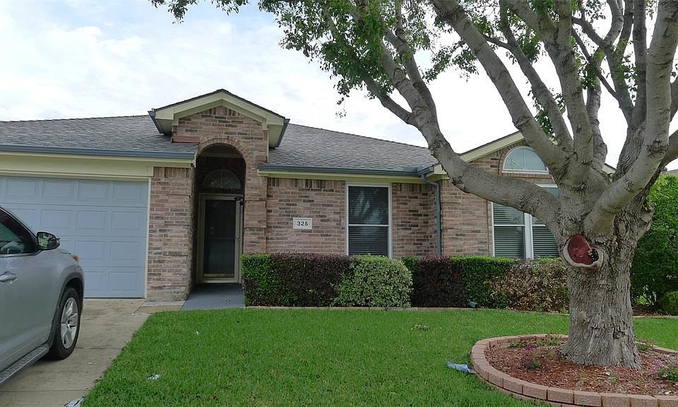 1st image of 325 Lake Wichita Dr