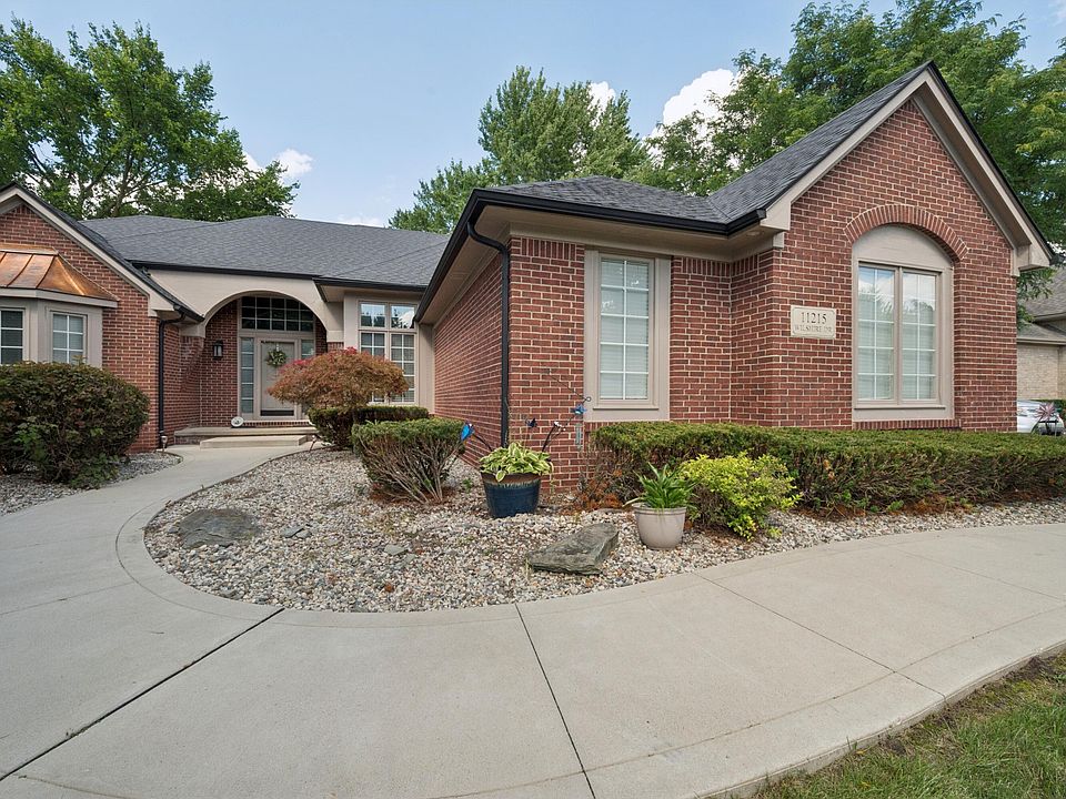 11215 Wilshire Dr, photo 4