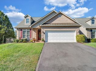 52 Pondview Ct, Daleville, VA 24083