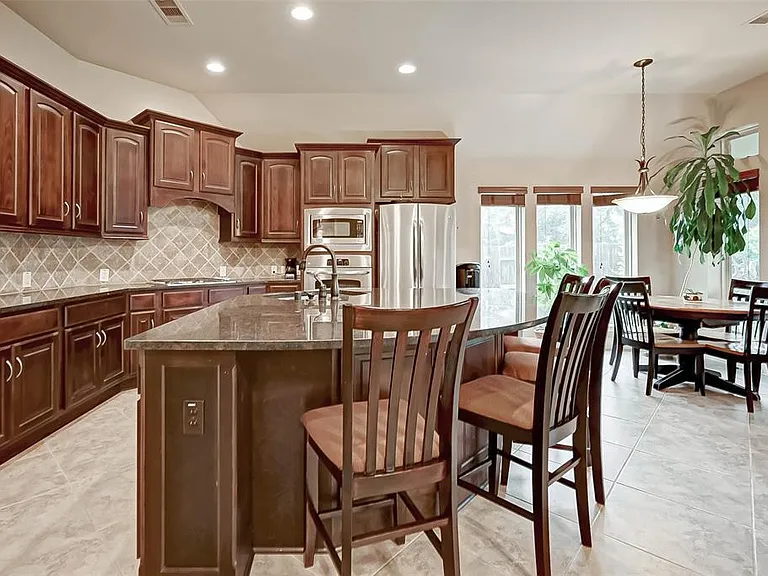 28706 Primrose Bluff Dr — Photo 10