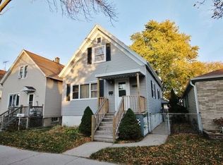 2842 S 8th St, Milwaukee, WI 53215