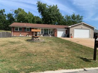 179 Tel Haven Ct, Saint Louis, MO 63129