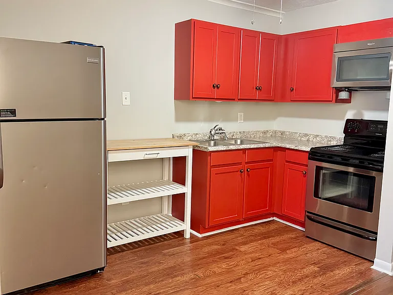 630 Central Ave #111 — Photo 9