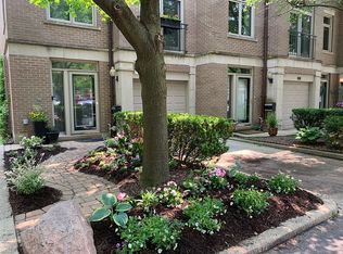 2714 N Southport Ave #B, Chicago, IL 60614