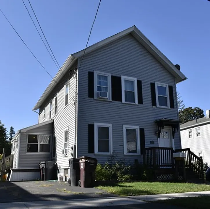 10 Sherman St #1