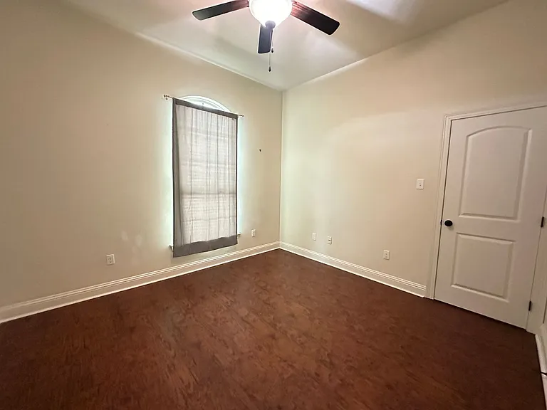 240 Danielle Dr — Photo 23