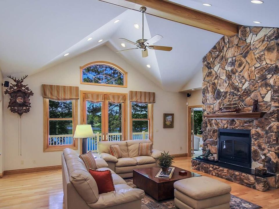 2920 Log Lake Rd Kalkaska, MI, 49646 Apartments for Rent Zillow