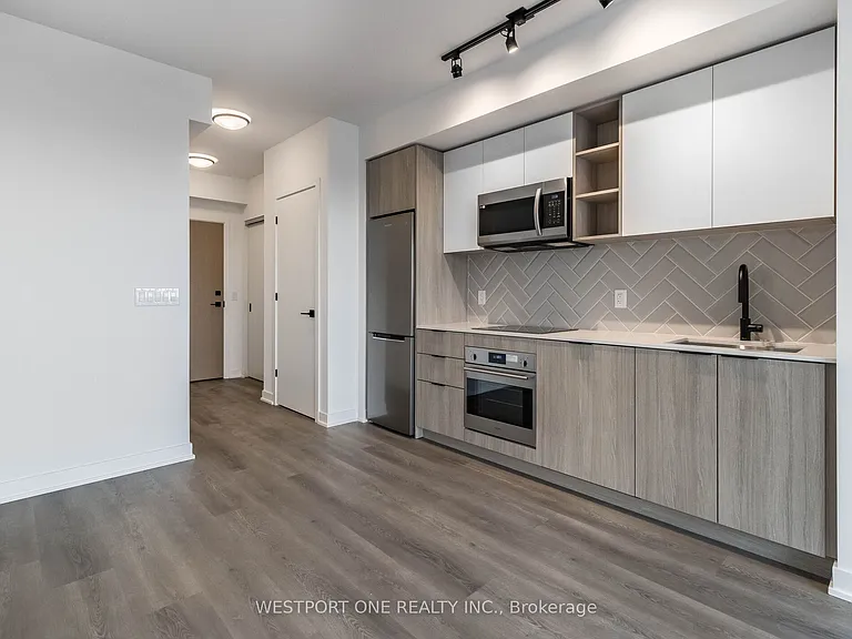 36 Zorra St W #1206 — Photo 11