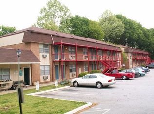 630 Burson Ave APT 15, Carrollton, GA 30117