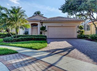 6534 Garde Rd, Boynton Beach, FL 33472