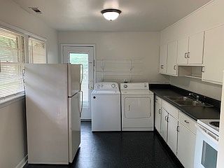 Washer and Dryer Included