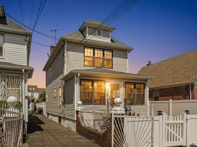 21825 104th Avenue, Queens Village, NY, 11429