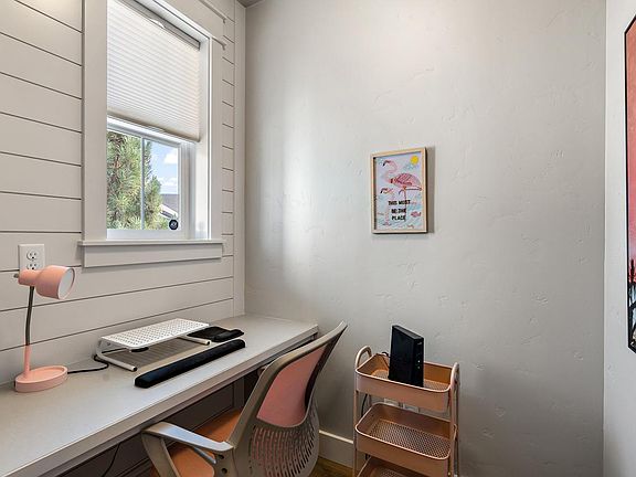 3rd image of 93 E Cool Pond Dr