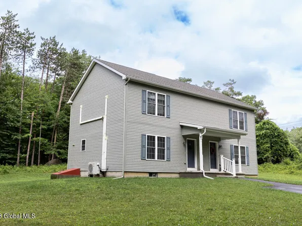 69 Garner Road, Averill Park, NY 12018
