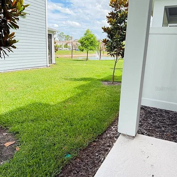 2817 Bright Bird Ln — Photo 11