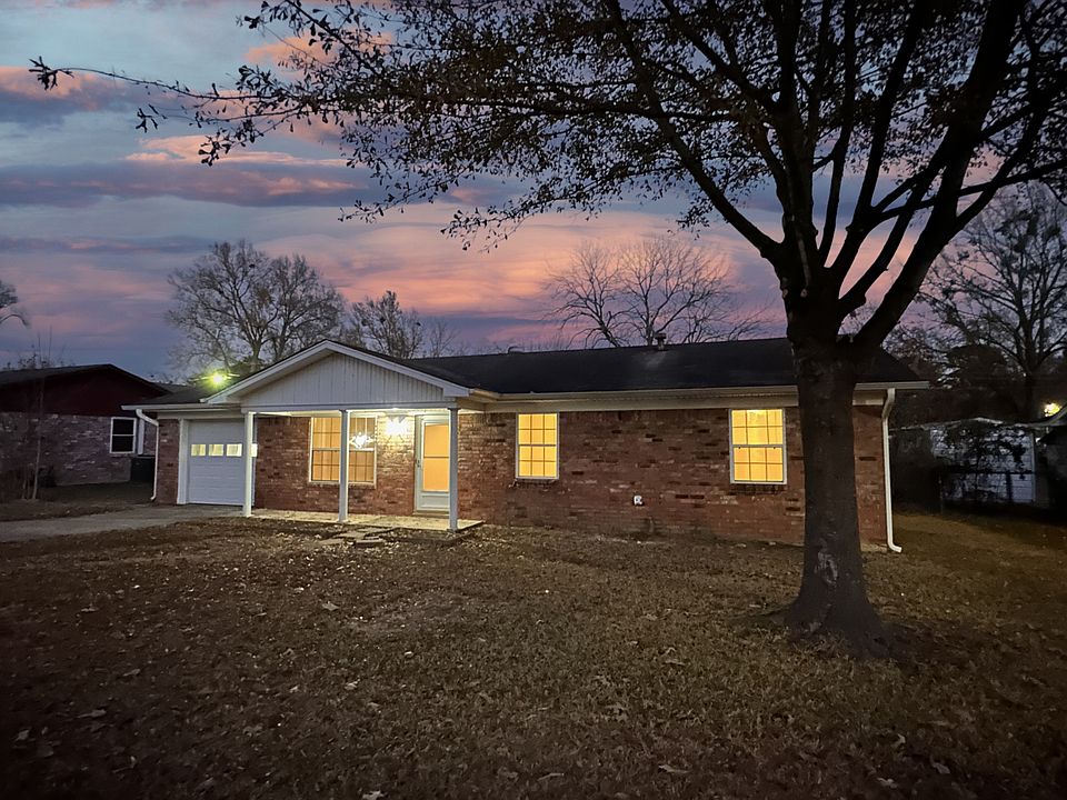 1st image of 4708 Pinson Dr