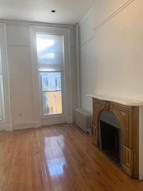 2nd image of 505 Vanderbilt Ave #2