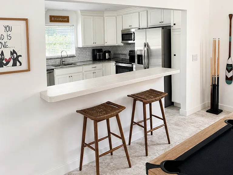 2502 NE 15th Ln — Photo 12