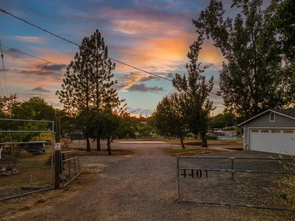 4401 Pelkie Ln, Shingle Springs, CA 95682