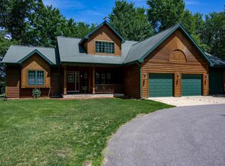 W8658 Mullen Rd, Elroy, WI 53929