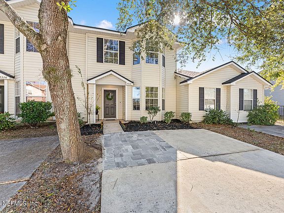 4th image of 5528 N CABOT Drive N