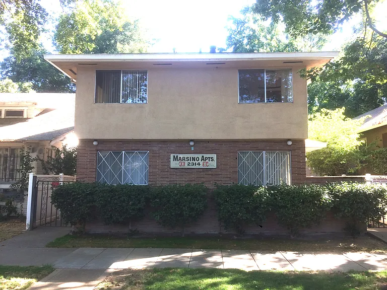 2314 D St #9 — Photo 1