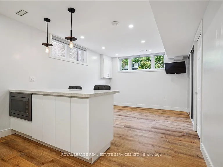 155 Hope St #LOWER — Photo 4