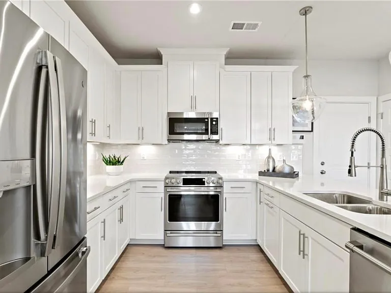 542 Greybull Walk #A — Photo 4
